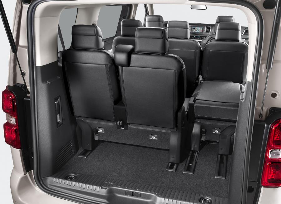 Багажник Citroen SpaceTourer 2016 года  (фото 38 из 40)
